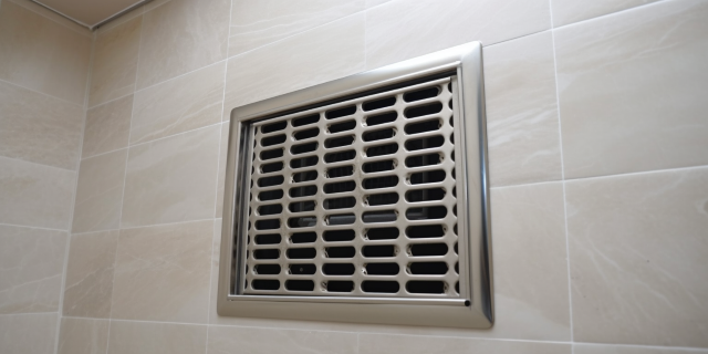 Вентиляция в ванной комнате: принцип работы, типовые схемы и особенности монтажа