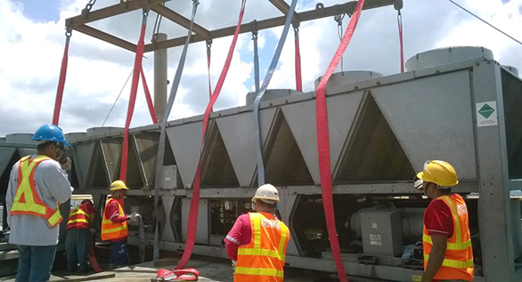 Установка воздухоохлаждаемой холодильной машины